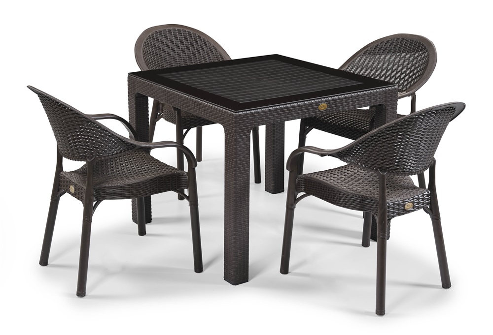 IRIS GF-820BR ORIGINAL barna műanyag kerti asztal rattan üveglappal 90x90cm