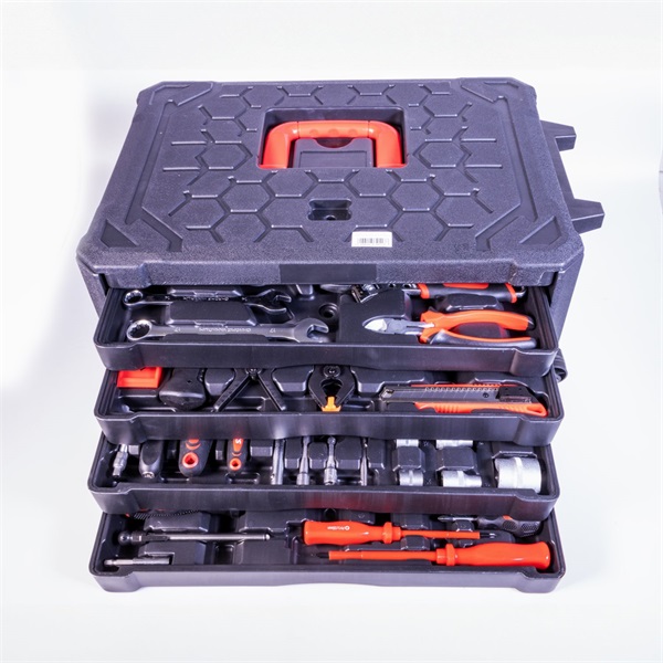 IRIS TOOLS TS-1-008 műanyag táskában szerszámkészlet (Használt - A)