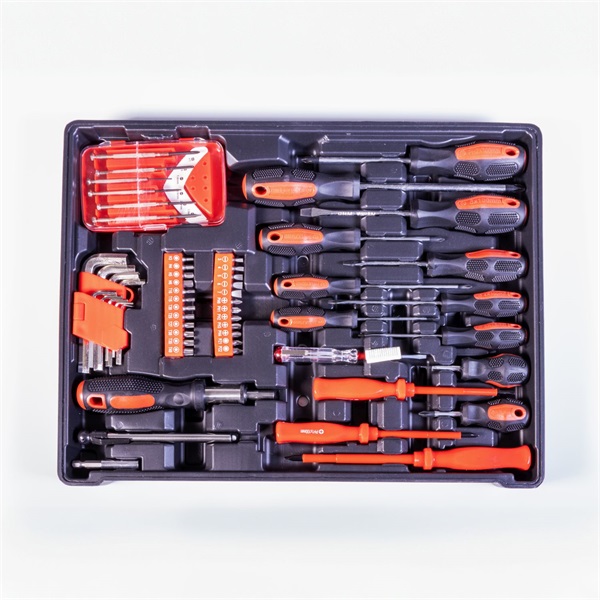 IRIS TOOLS TS-1-008 műanyag táskában szerszámkészlet (Használt - A)