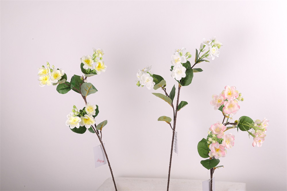 IRIS virágos dekor 9 virággal 3 féle szín 61cm