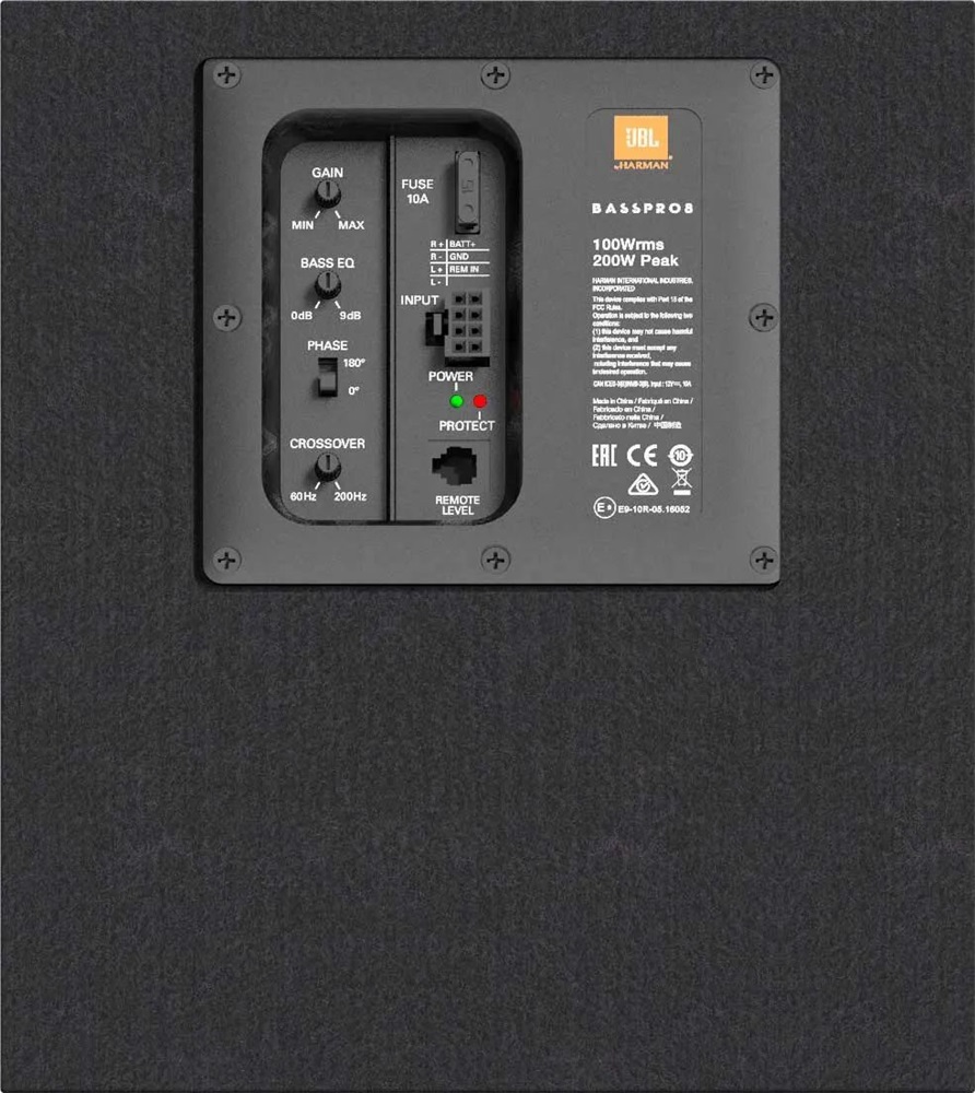 JBL BASS PRO 8 aktív autós mélysugárzó