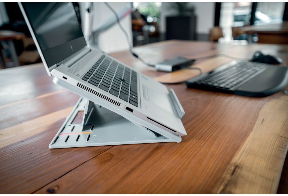 Kensington K50420EU SmartFit Easy Riser Go 17" állítható ergonómiai laptop állvány