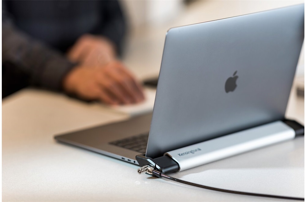 Kensington K64451WW zár nélküli gépekhez laptopzár állomás