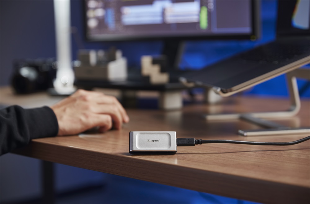 Kingston XS2000 1TB USB3.2 külső SSD