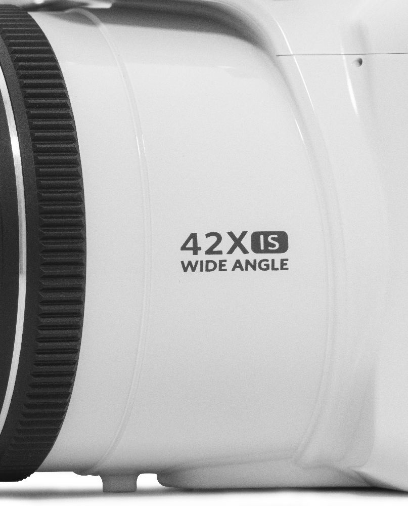 Kodak Pixpro AZ425 digitális fehér fényképezőgép