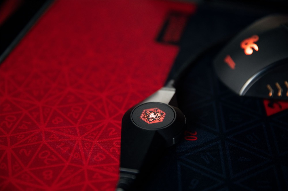 Konix Dungeons & Dragons D20 7.1 gamer headset