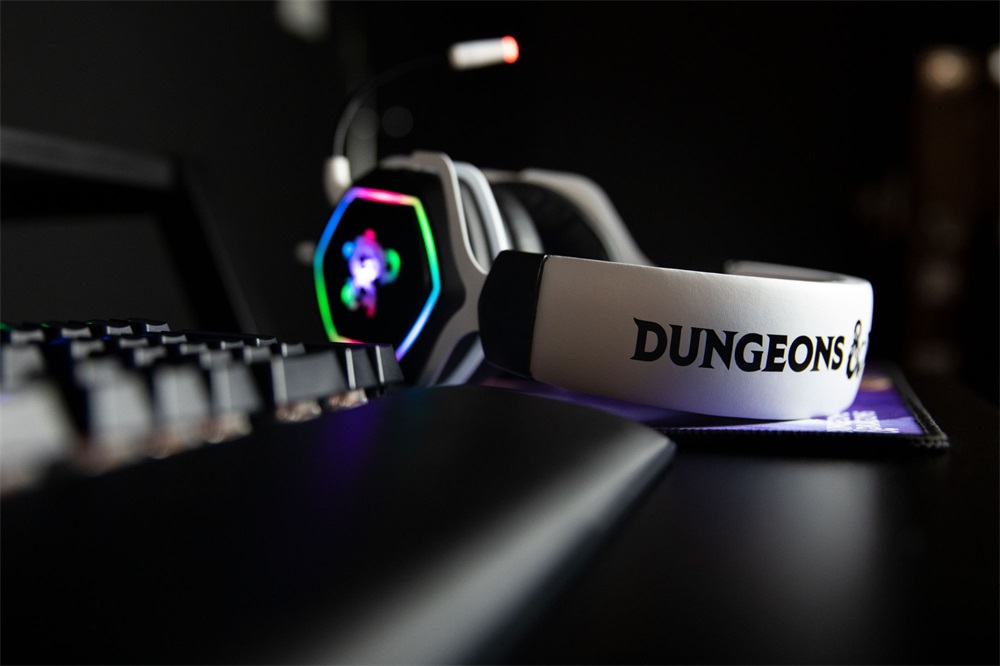 Konix Dungeons & Dragons Rainbow gamer headset