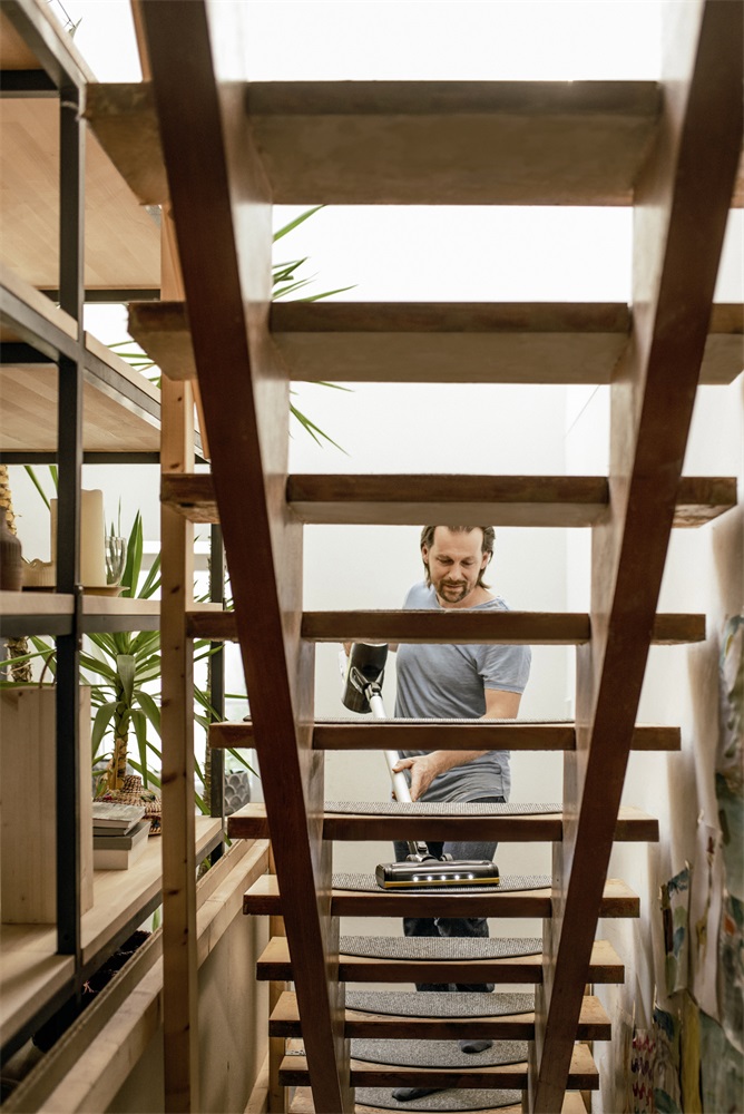 Kärcher 1.198-673.0 VC 6 Cordless ourFamily Pet vezeték nélküli álló porszívó