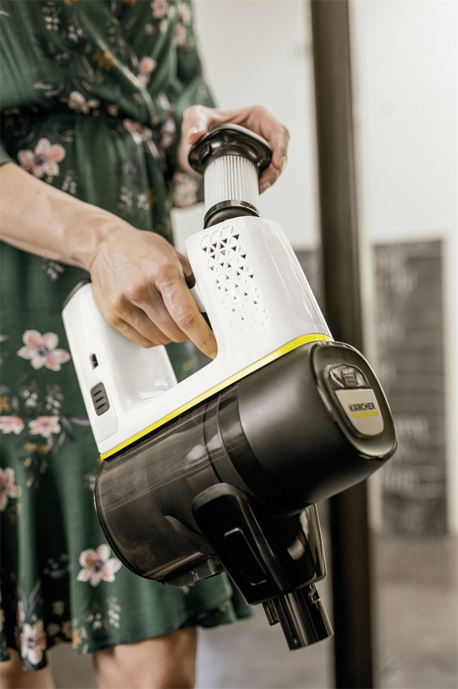 Kärcher 1.198-674.0 VC 6 Cordless ourFamily Extra vezeték nélküli álló porszívó