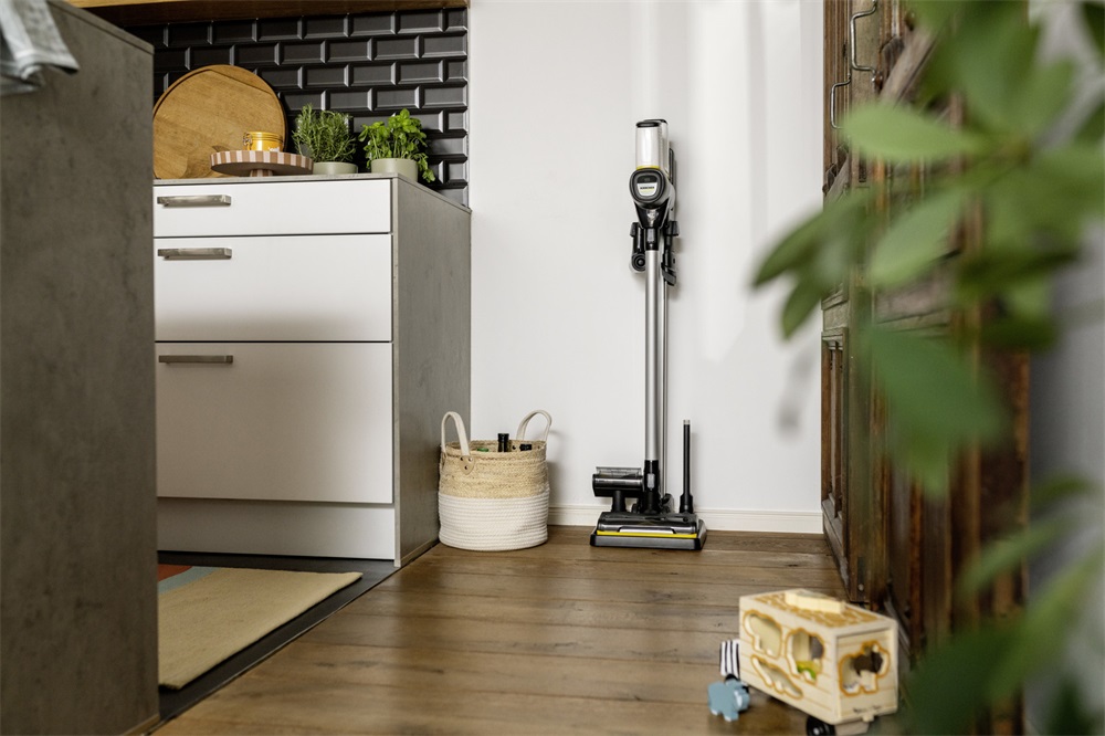 Kärcher 1.198-674.0 VC 6 Cordless ourFamily Extra vezeték nélküli álló porszívó