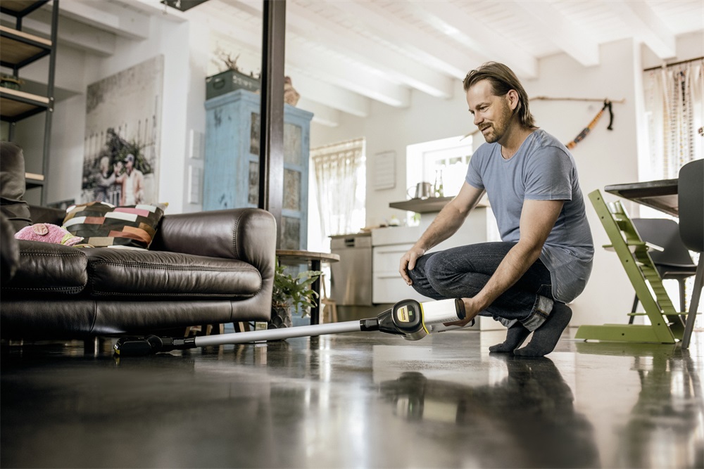 Kärcher 1.198-677.0 VC 6 Cordless ourFamily Battery Plus vezeték nélküli álló porszívó