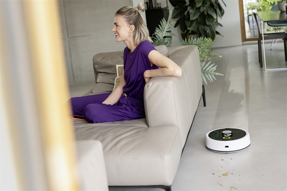 Kärcher 1.269-660.0 RCF 3 robotfelmosó
