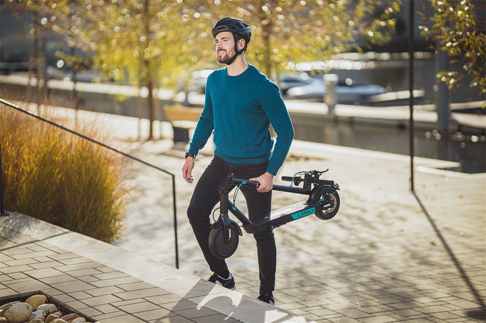 LAMAX E-Scooter S7500 Plus 350W/7,5Ah elektromos roller