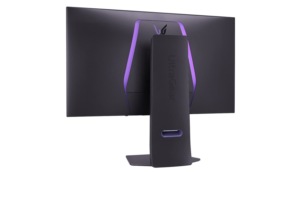 LG 32" 32GS95UE-B UHD OLED 480Hz HDMI/DP gamer monitor
