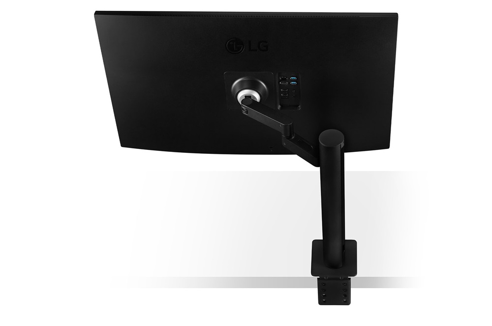 LG 32" 32UN880K-B.AEU UHD IPS HDMI/DP/USB/USB-C monitor