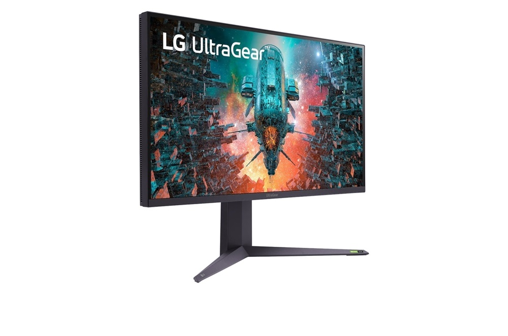 LG 31,5" 32GQ950P UHD Nano IPS 144Hz HDMI/DP/USB gamer monitor