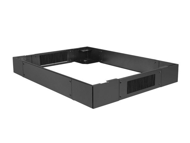 Lanberg CK01-66-B 600x600mm rackhez fekete lábazat fésűs kábelbevezetővel