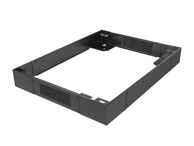 Lanberg CK01-66-B 600x600mm rackhez fekete lábazat fésűs kábelbevezetővel