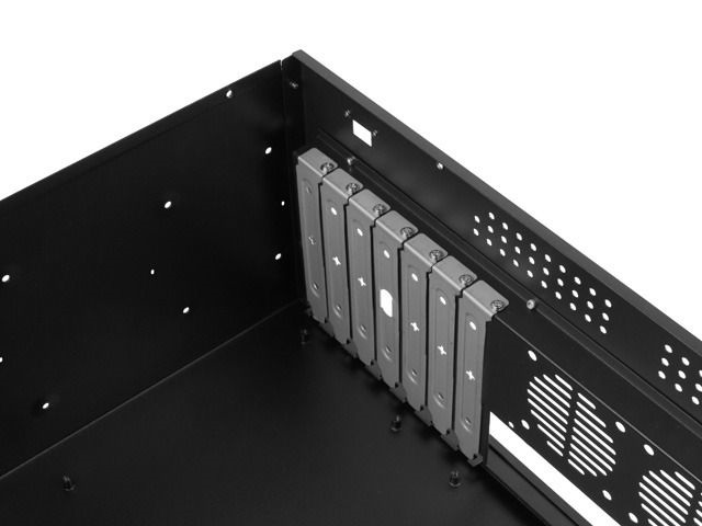Lanberg SC01-3504-10B 19" 4U SZÉL:430mm MÉLY:350mm MAG:177mm táp nélküli rack szerver ház