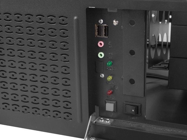 Lanberg SC01-4504-08B 19" 4U SZÉL:430mm MÉLY:450mm MAG:177mm táp nélküli rack szerver ház