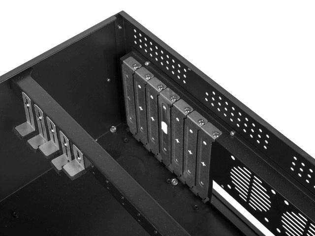 Lanberg SC01-4504-08B 19" 4U SZÉL:430mm MÉLY:450mm MAG:177mm táp nélküli rack szerver ház