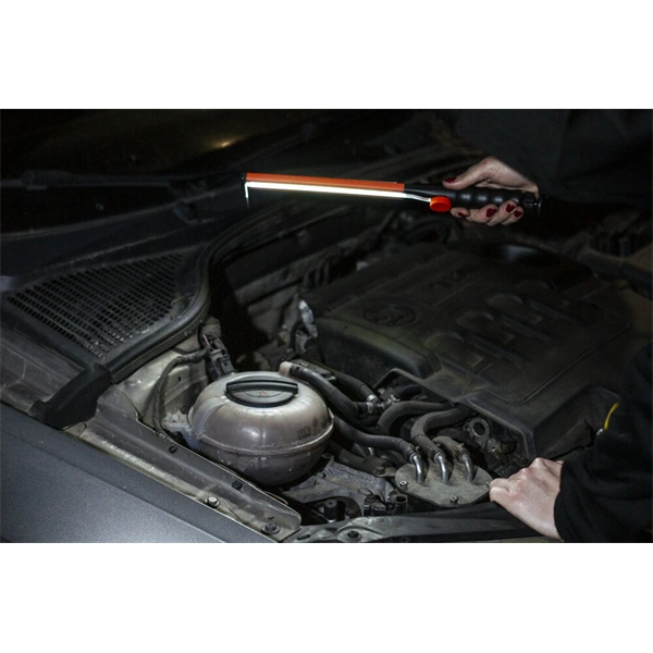 Ledvance akkumulátoros autós mágneses zseblámpa