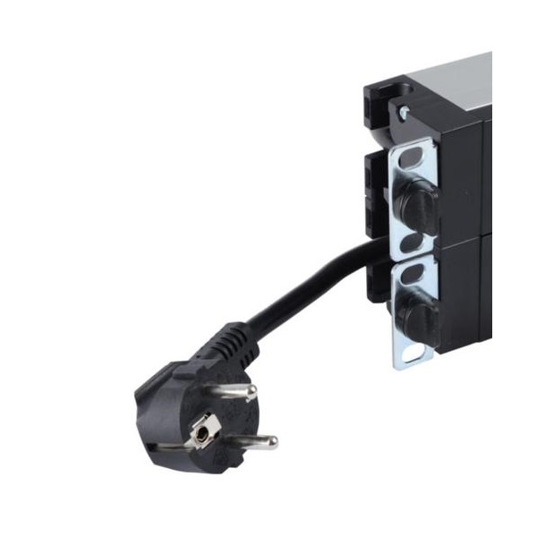Legrand 646832 19"/2U PDU elosztósor 16A 9x 2P+F aljzat + kismegszakító 2P+F 3m csatlakozódugóval