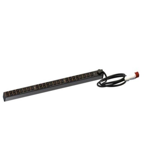 Legrand 646965 0U PDU elosztósor 3 fázisú 16A 24xC13 + 6xC19 aljzat 3P+N+F 3m csatlakozódugóval