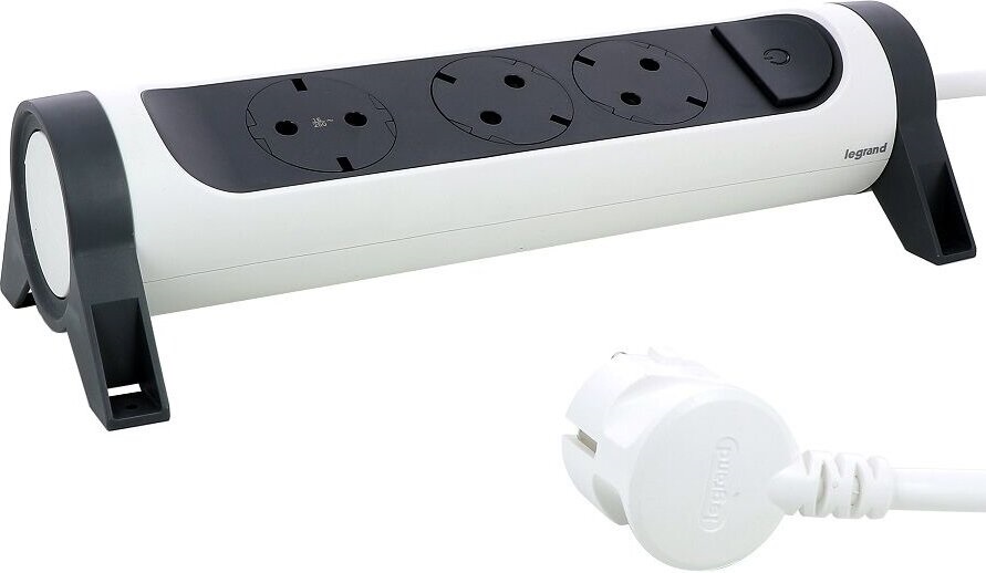 Legrand 694535 3m vezetékkel forgatható fehér 3x2P+F elosztósor