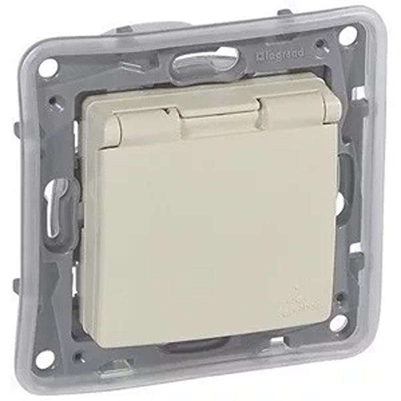 Legrand 764631 Niloé 2P+F aljzat IP44 biztonsági zsaluval, bézs