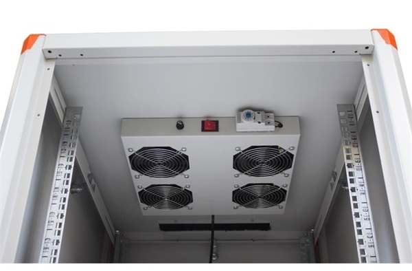 Legrand EC4V 4 ventillátoros tetőventillátor és termosztát készlet Evoline álló szekrényhez