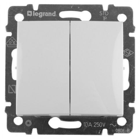 Legrand 774408 Valena fehér kettős váltókapcsoló