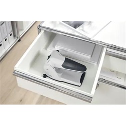 Leitz 5180 fekete lyukasztó