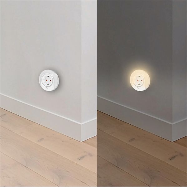 Logilink LED012 LED éjszakai lámpa áteresztő csatlakozóval és alkonyérzékelővel, 3528 LED x7