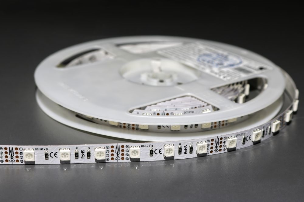 MW HQS-5050 5M 60LED/m 14,4W/m 12V RGB LED szalag