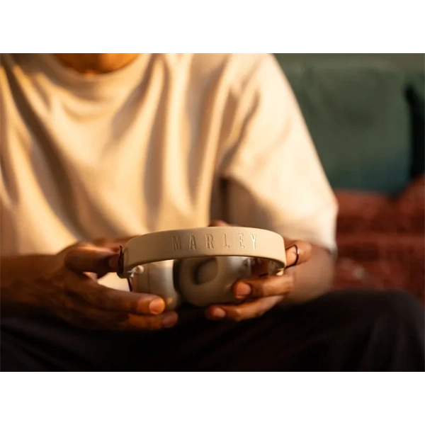 Marley Positive Vibration Riddim Bluetooth krém fejhallgató