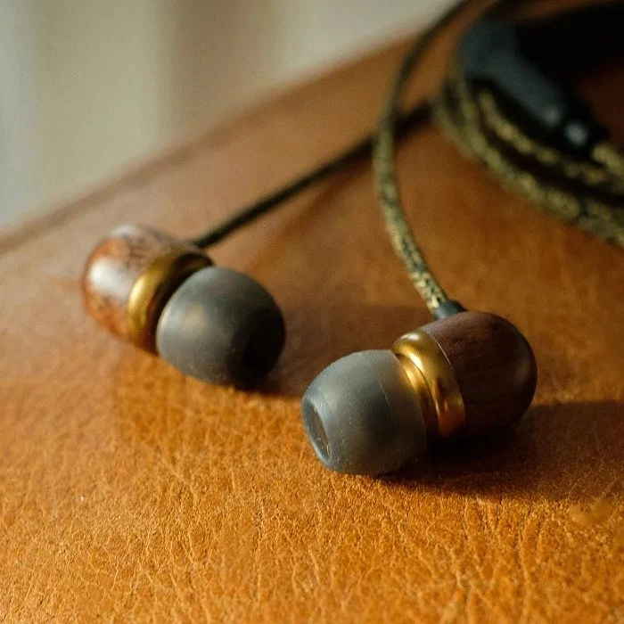 Marley Smile Jamaica USB-C vezetékes sárgaréz fülhallgató