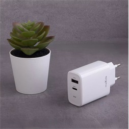 Maxlife ML789838 PD+QC 20W Type-C + USB fehér gyorstöltő adapter