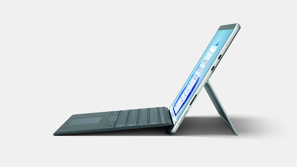 Microsoft Surface Pro 8 13" Intel Core i5-1135G7 16GB/256GB ezüst Wi-Fi