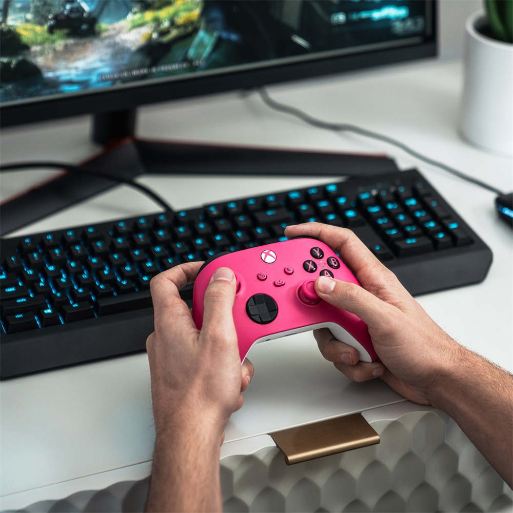 Microsoft QAU-00083 Xbox Series X|S/Xbox One vezeték nélküli Deep Pink kontroller