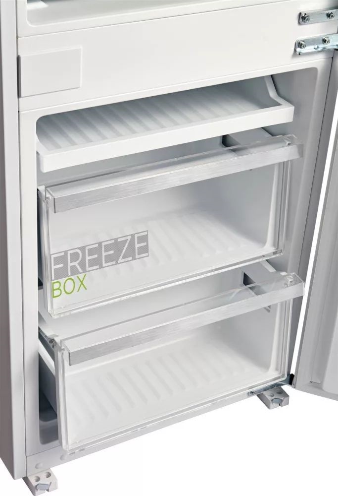 Midea MDRE353FGE01 alulfagyasztós, beépíthető, Hűtő:180L, Fagyasztó:68L, No frost hűtőszekrény