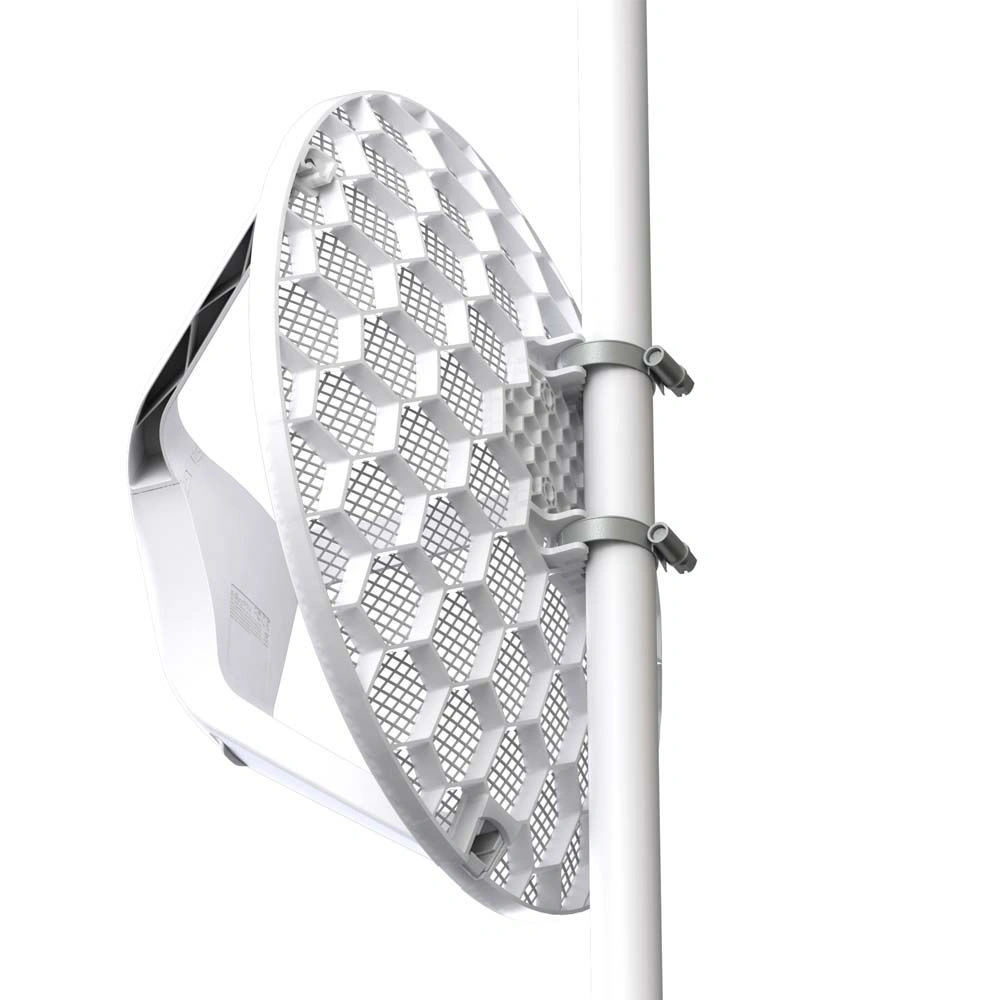 MikroTik RBLHG5kit 1x10/100 LAN port 2x2 5GHz 24.5 dBi 25fokos integrált rádió CPE/antenna 3db/csomag