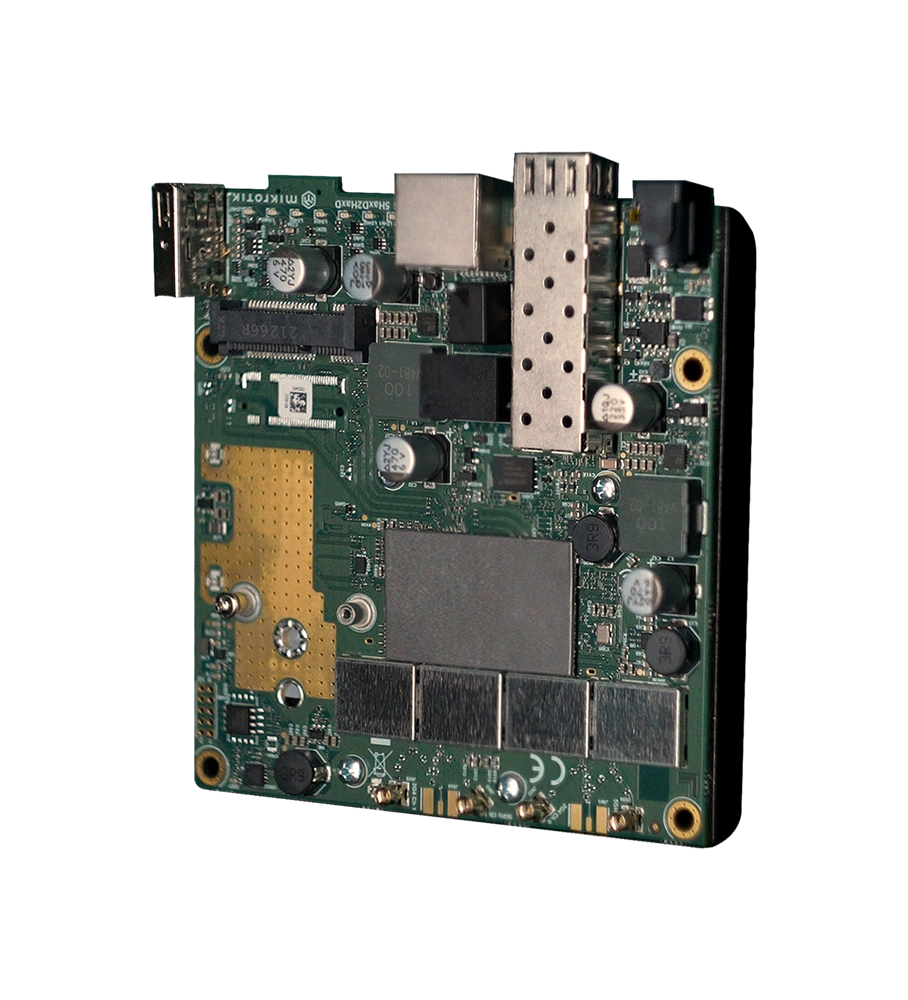 MikroTik RouterBOARD 1xGbE LAN, 1xSFP, 1xUSB,1xminiPCI-e,4x MMCX, 5Ghz 2x2 WiFi6 dual chain wireless, L4 modular router
