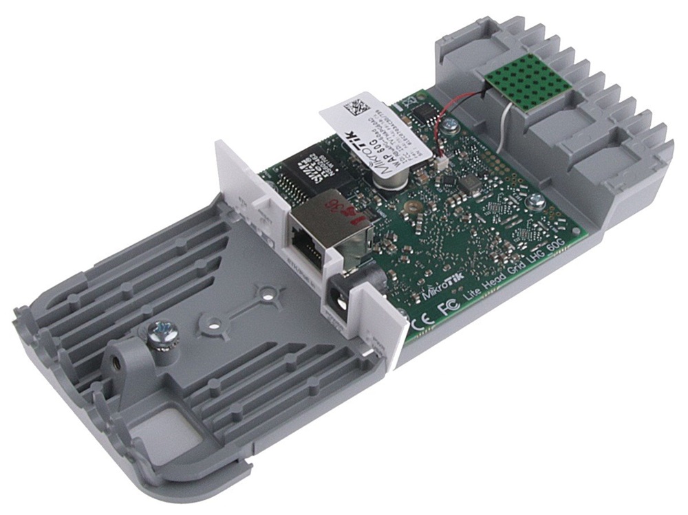 MikroTik wAP 60GHz PtP/CPE 60 fokos integrált antennával