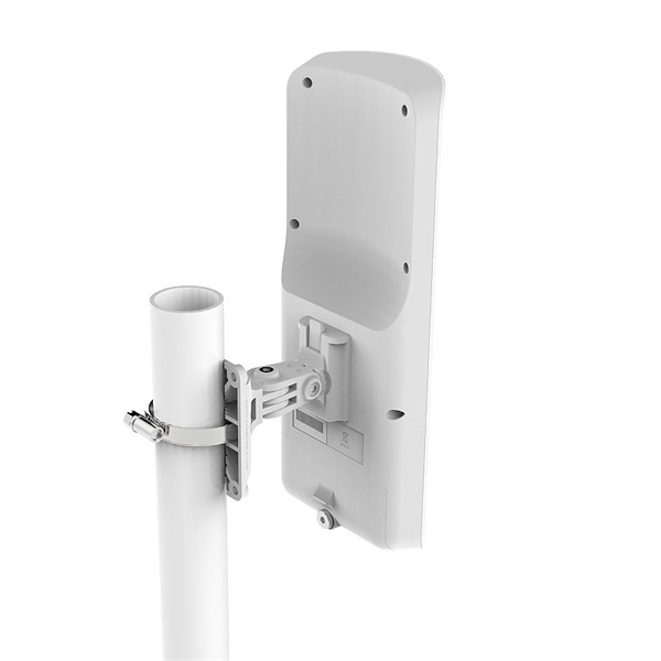 MikroTik mANTBox 2, 12dbi 120 fokos 2.4GHz antenna, Dual Chain 802.11an wireless, 1xGbE LAN, L4