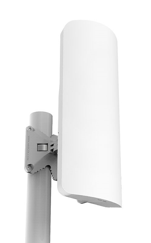 MikroTik mANTBox 2, 12dbi 120 fokos 2.4GHz antenna, Dual Chain 802.11an wireless, 1xGbE LAN, L4