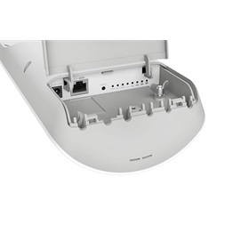 MikroTik mANTBox 2, 12dbi 120 fokos 2.4GHz antenna, Dual Chain 802.11an wireless, 1xGbE LAN, L4