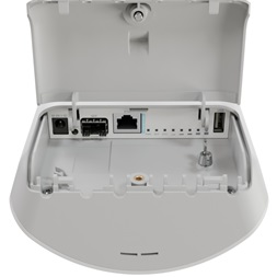 MikroTik mANTBox ax 15s Wi-Fi 6 Dual band 2.4GHz 12dBi & 5GHz 15dBi kültéri szektor antenna