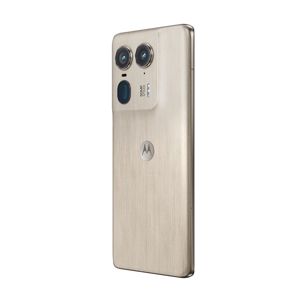Motorola Edge 50 Ultra 6,7" 5G 16GB/1TB DualSIM Nordic Wood okostelefon