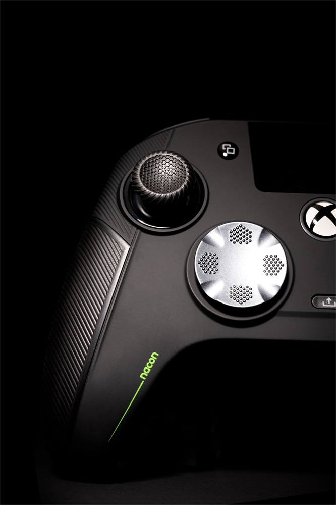 Nacon 2809576 Revolution X Unlimited Xbox One/Xbox Series vezeték nélküli fekete kontroller
